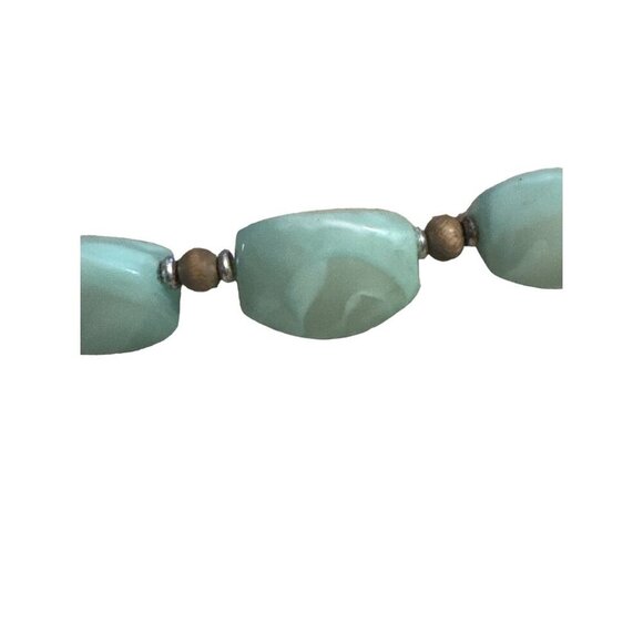 Vintage Wooden and Lucite Mint Beaded Costume Necklace With Adjustable Clasp - Picture 2 of 3